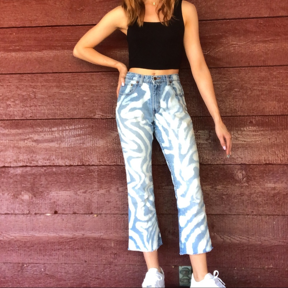 Jordache Bleach Design Jeans